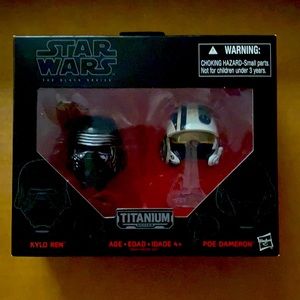 Kylo Ren and Poe Dameron mini helmets